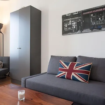 Budin Sea Apartment *