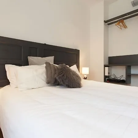 Budin Sea Apartment *